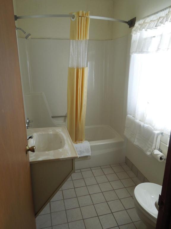 Days Inn Riverton Εξωτερικό φωτογραφία